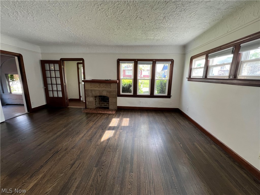 5406 Theota Avenue Parma OH 44129
