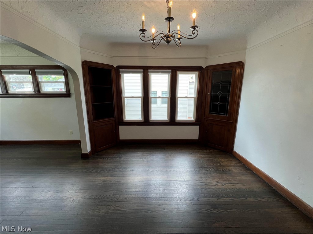 5406 Theota Avenue Parma OH 44129