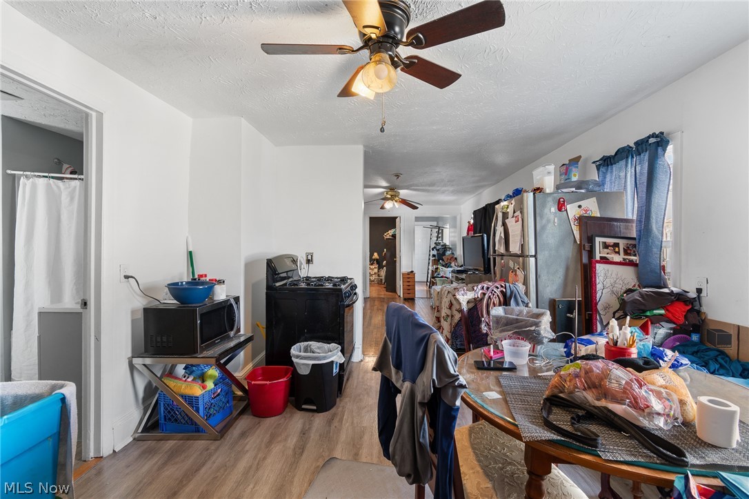 912 Starkweather Avenue Cleveland OH 44113