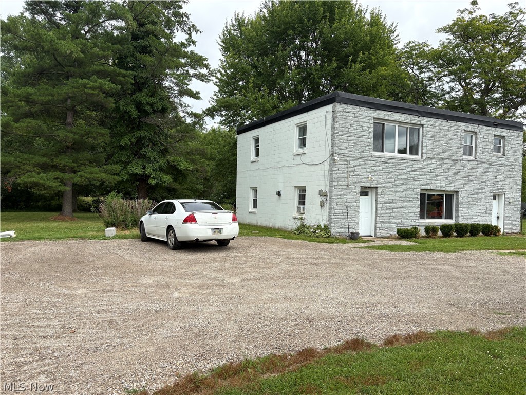 4006 Center Road Ashtabula OH 44004
