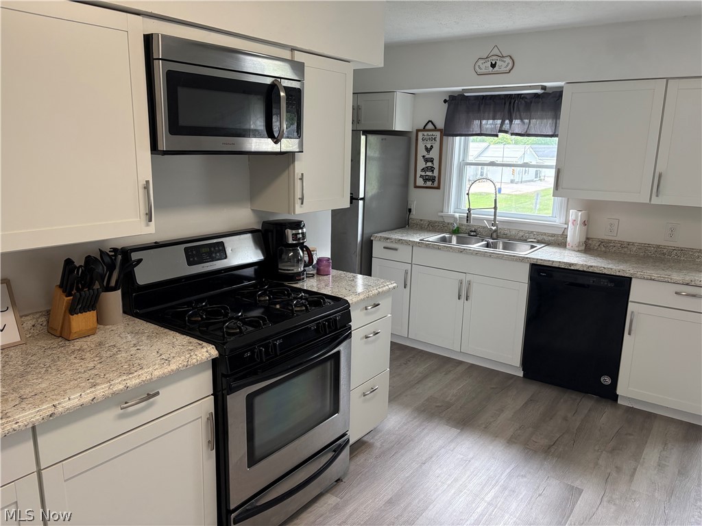 4006 Center Road Ashtabula OH 44004