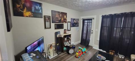 1222 E 172nd Street Cleveland OH 44119