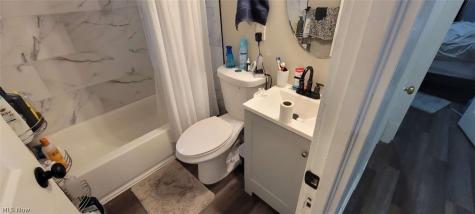1222 E 172nd Street Cleveland OH 44119