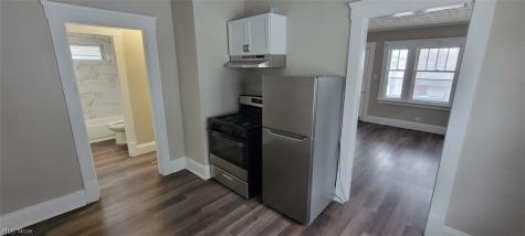 1222 E 172nd Street Cleveland OH 44119