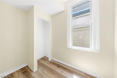 3020 W 47th Street Cleveland OH 44102