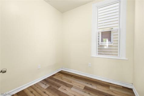 3020 W 47th Street Cleveland OH 44102