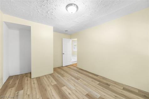 3020 W 47th Street Cleveland OH 44102
