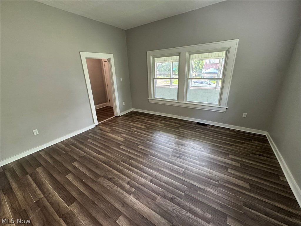 674-676 Carlysle Street Akron OH 44310