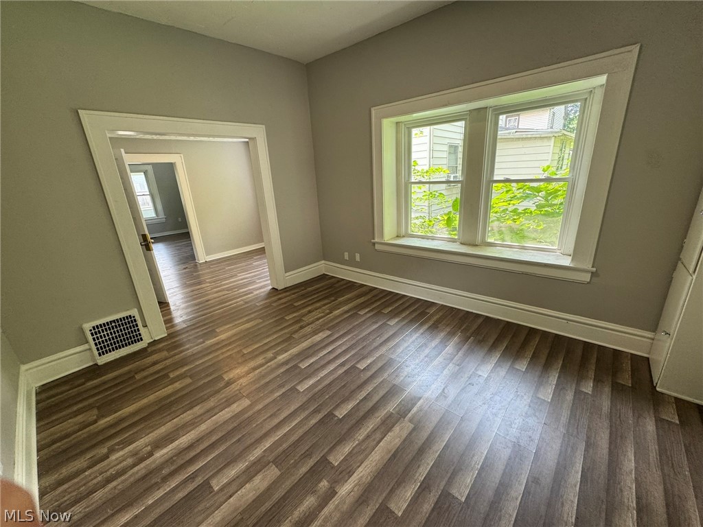 674-676 Carlysle Street Akron OH 44310