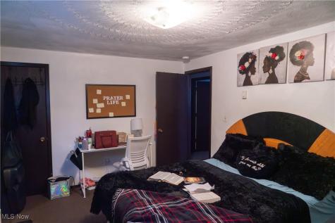 1519 Shaffer Drive Lorain OH 44053