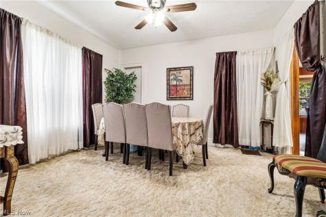 1415 Clifton Place Lakewood OH 44107