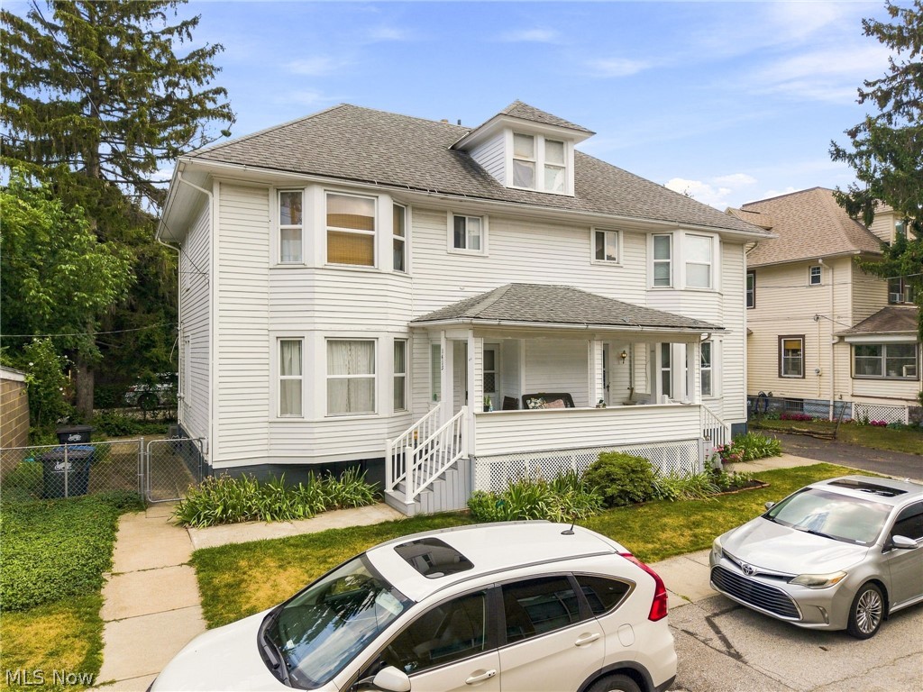 1415 Clifton Place Lakewood OH 44107