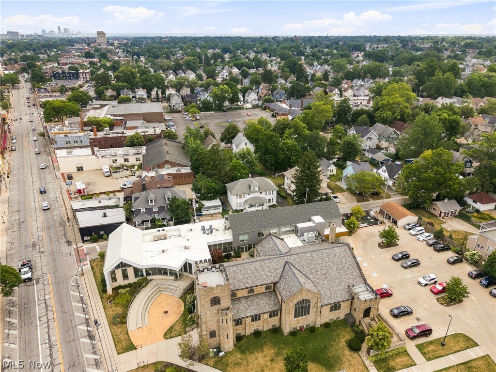 1415 Clifton Place Lakewood OH 44107