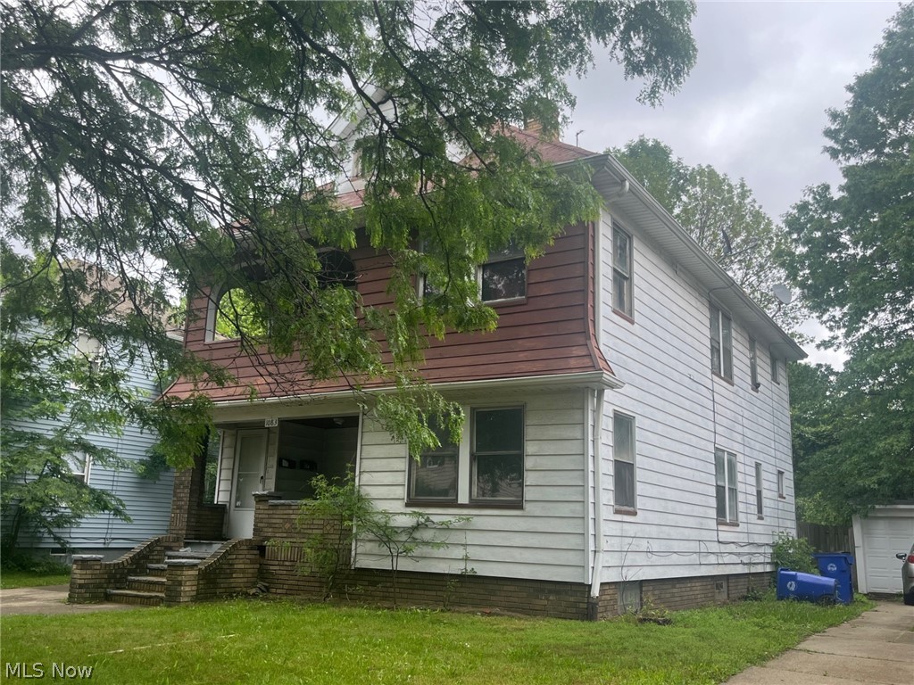 1083 E 177th Street Cleveland OH 44119