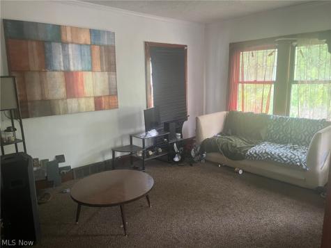 1083 E 177th Street Cleveland OH 44119