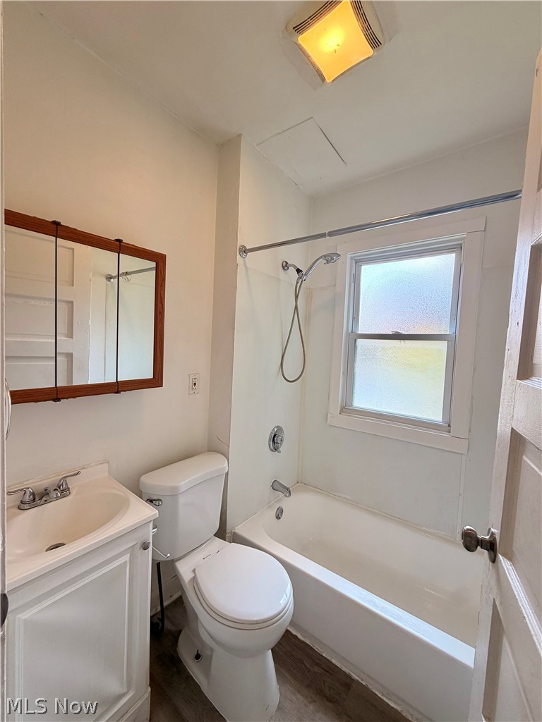 3588 W 66th Street Cleveland OH 44102