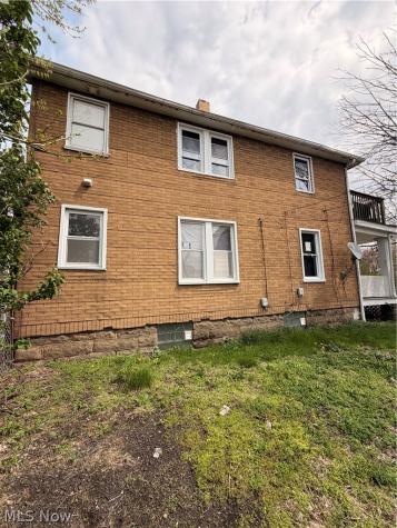 3588 W 66th Street Cleveland OH 44102