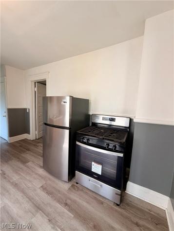 3588 W 66th Street Cleveland OH 44102