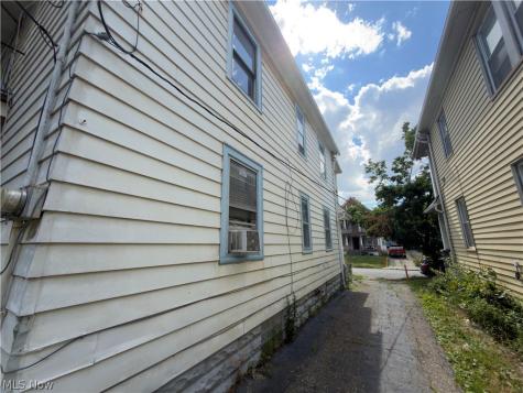 4101 E 64th Street Cleveland OH 44105