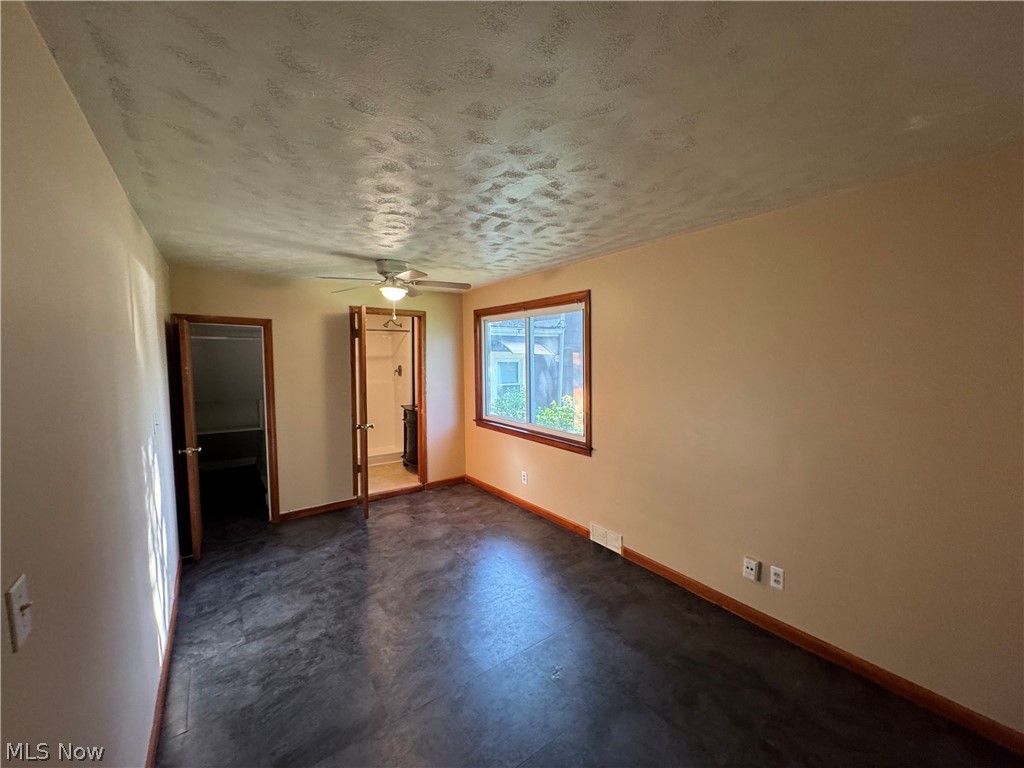 206 Olivet Avenue Akron OH 44319