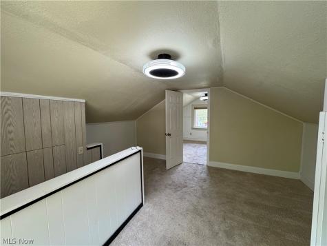 206 Olivet Avenue Akron OH 44319