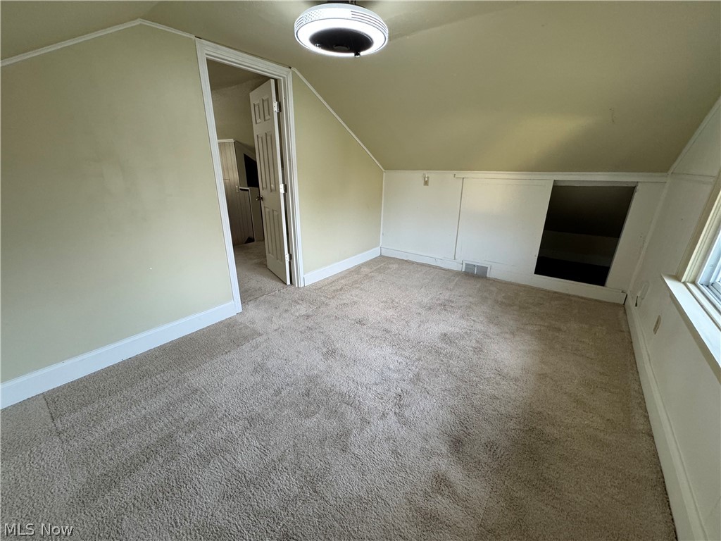 206 Olivet Avenue Akron OH 44319