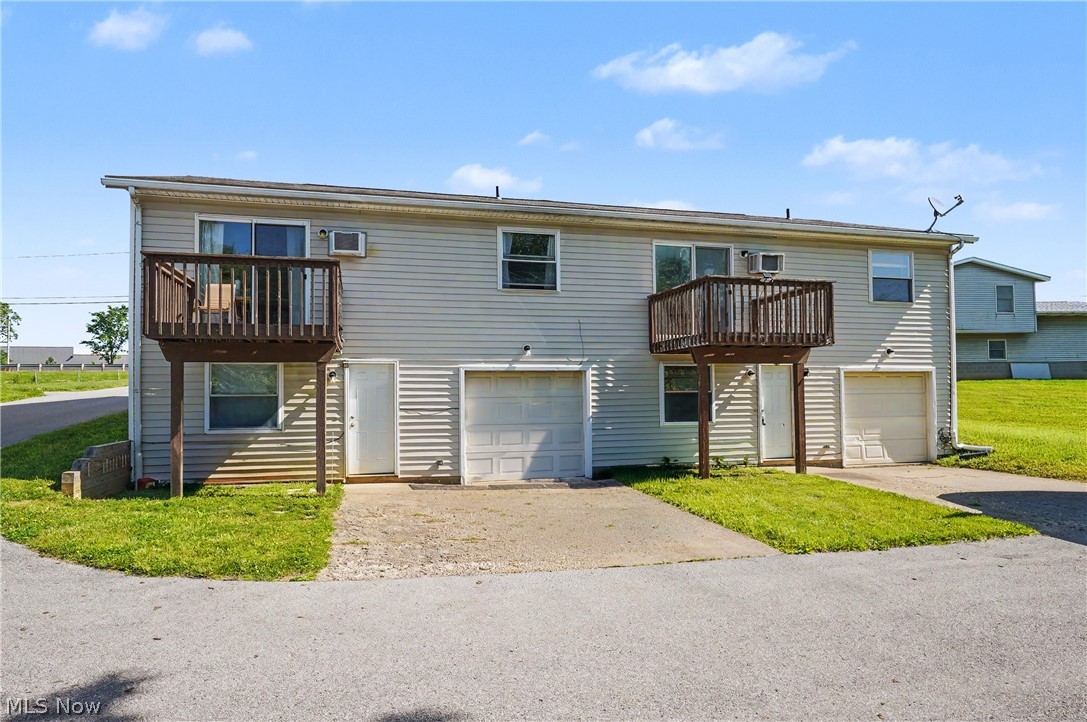 1112 - 1120 Emmitt Road Akron OH 44306