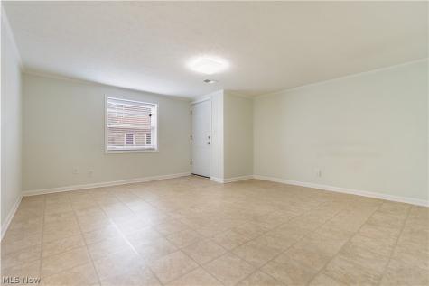 119-121 Swartz Road Akron OH 44319