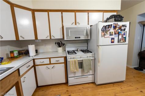 119-121 Swartz Road Akron OH 44319
