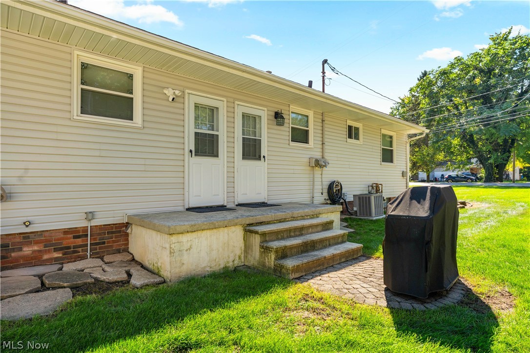119-121 Swartz Road Akron OH 44319