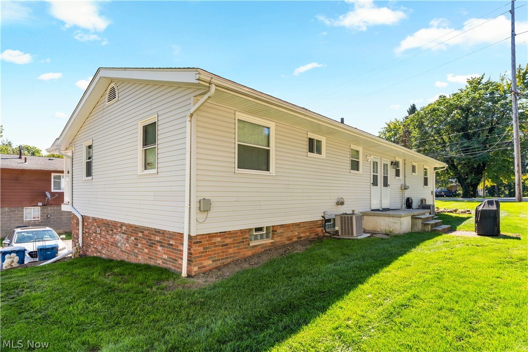 119-121 Swartz Road Akron OH 44319