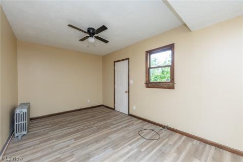 2026 W 89th Street Cleveland OH 44102