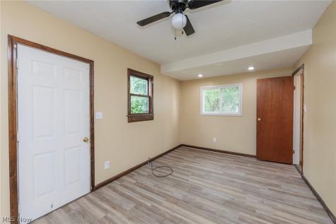 2026 W 89th Street Cleveland OH 44102