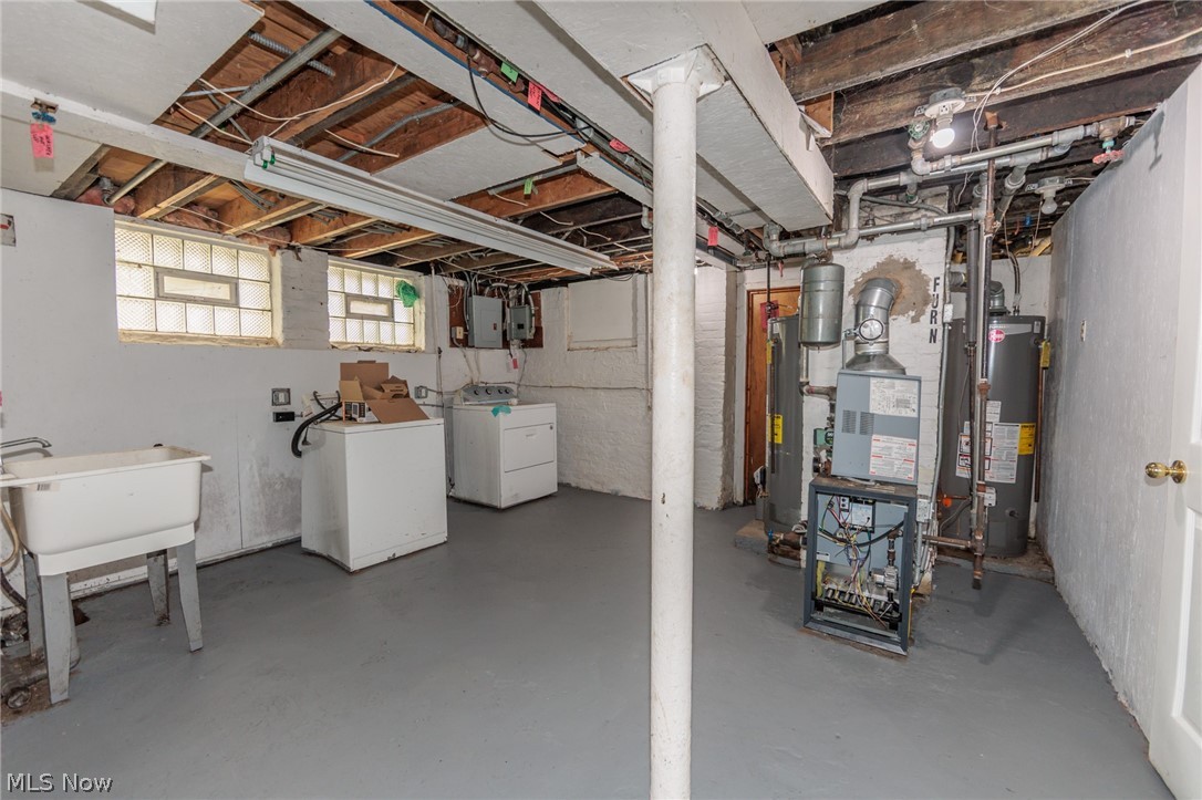 2026 W 89th Street Cleveland OH 44102
