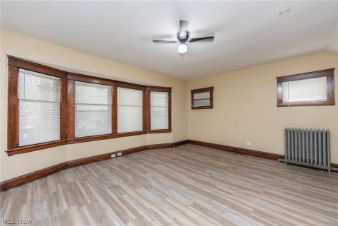 2026 W 89th Street Cleveland OH 44102