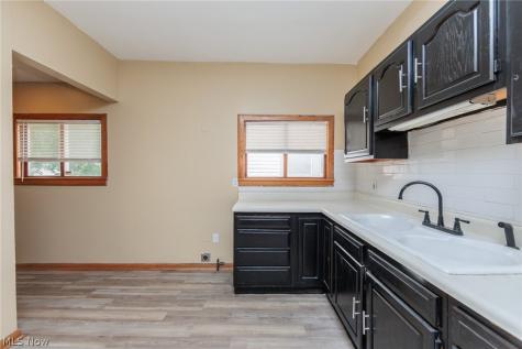 2026 W 89th Street Cleveland OH 44102