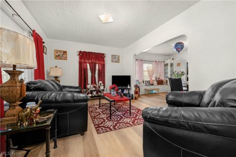 9701 Parkview Avenue Cleveland OH 44104