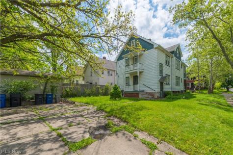 9701 Parkview Avenue Cleveland OH 44104