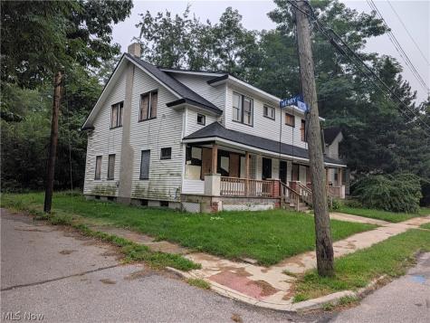 3619 E 76th Street Cleveland OH 44105