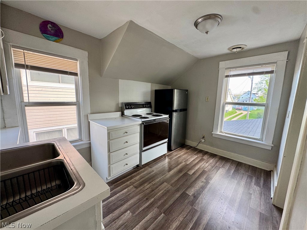 423 7th Street Fairport Harbor OH 44077