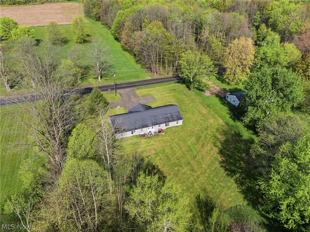 11318-11320 Mantua Center Road Mantua OH 44255