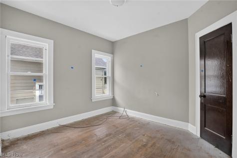 3597 E 154th Street Cleveland OH 44120