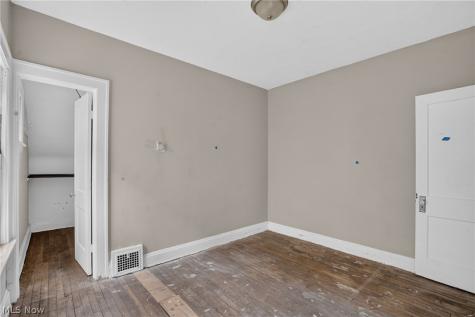 3597 E 154th Street Cleveland OH 44120