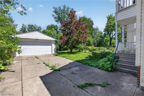 3597 E 154th Street Cleveland OH 44120