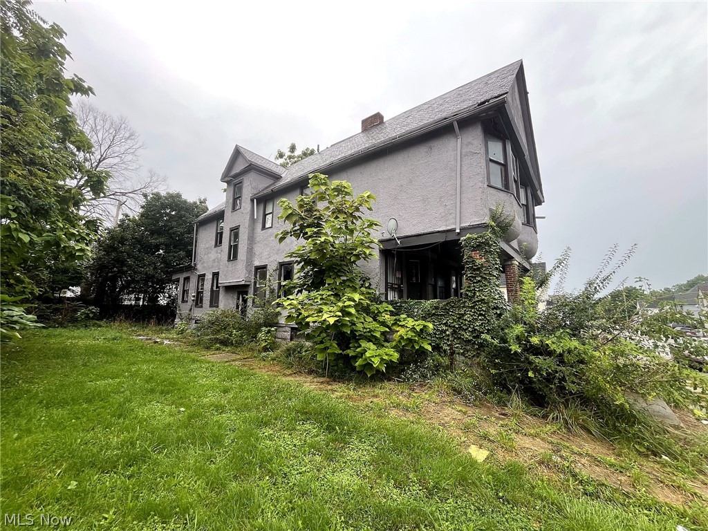 1876 Penrose Avenue East Cleveland OH 44112