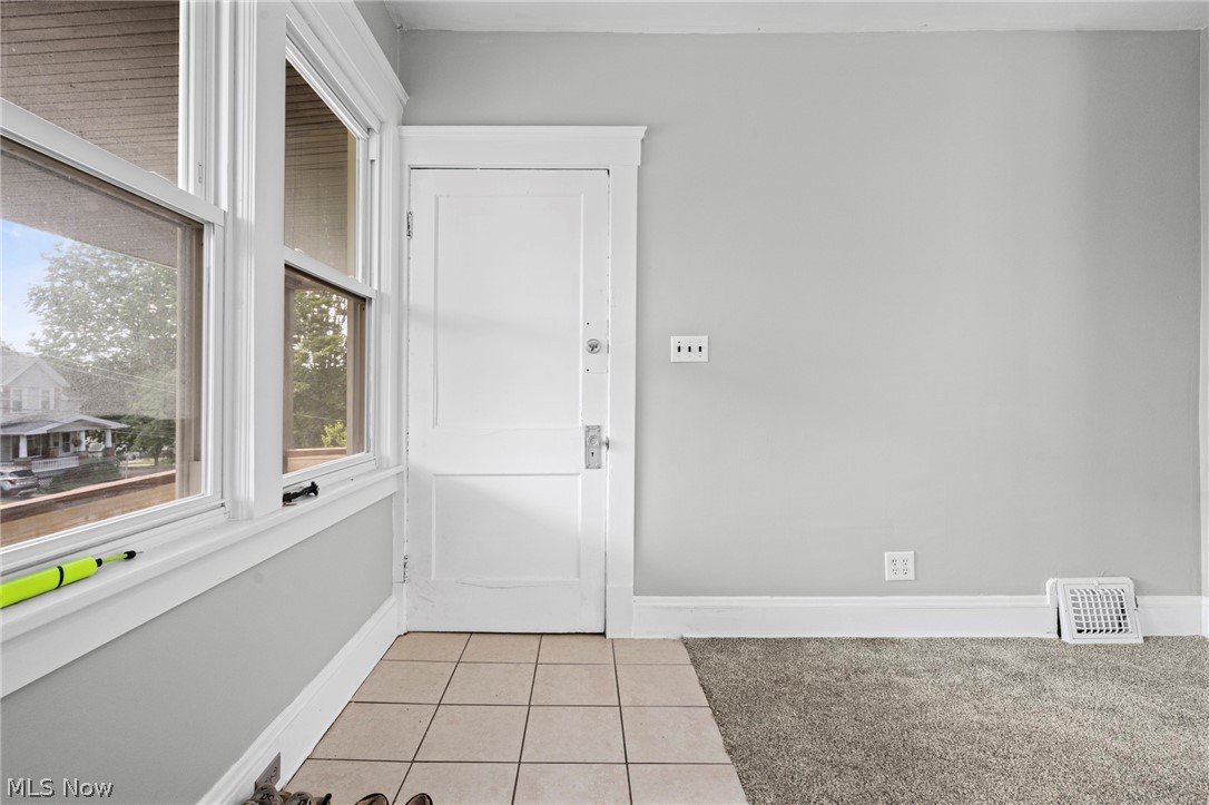 4608 Bucyrus Avenue Cleveland OH 44109