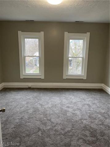 7110 Lawn Avenue Cleveland OH 44102