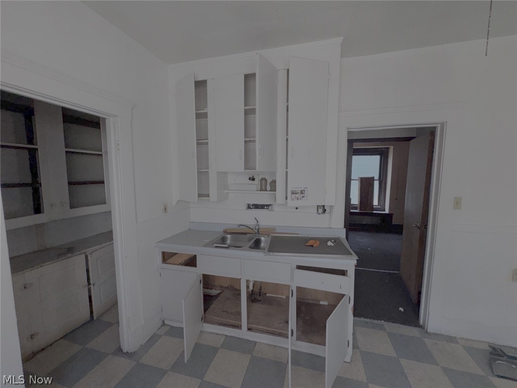 3049 E 116th Street Cleveland OH 44120