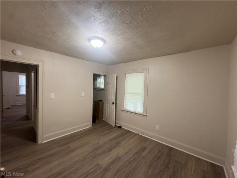 3323 E 143rd Street Cleveland OH 44120