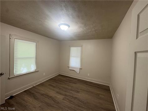 3323 E 143rd Street Cleveland OH 44120